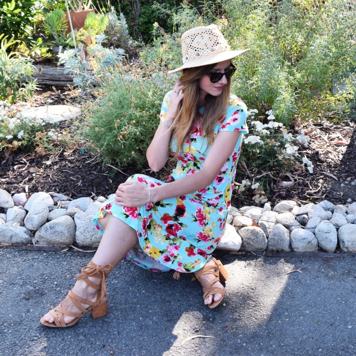 Lucky Brand Studded Bugrundy Bag, Stay Warm in Style Emma Floral Midi Dress, Lucky Brand Lace Up Sandals, Summer Panama Hat, Polaroid Round Glasses (12)