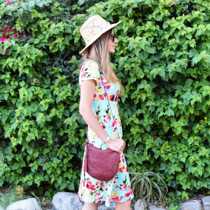 Stay Warm in Style Emma Floral Midi Dress, Lucky Brand Studded Leather Bag, Lucky Brand Panama Hat, Polaroid Round Glasses